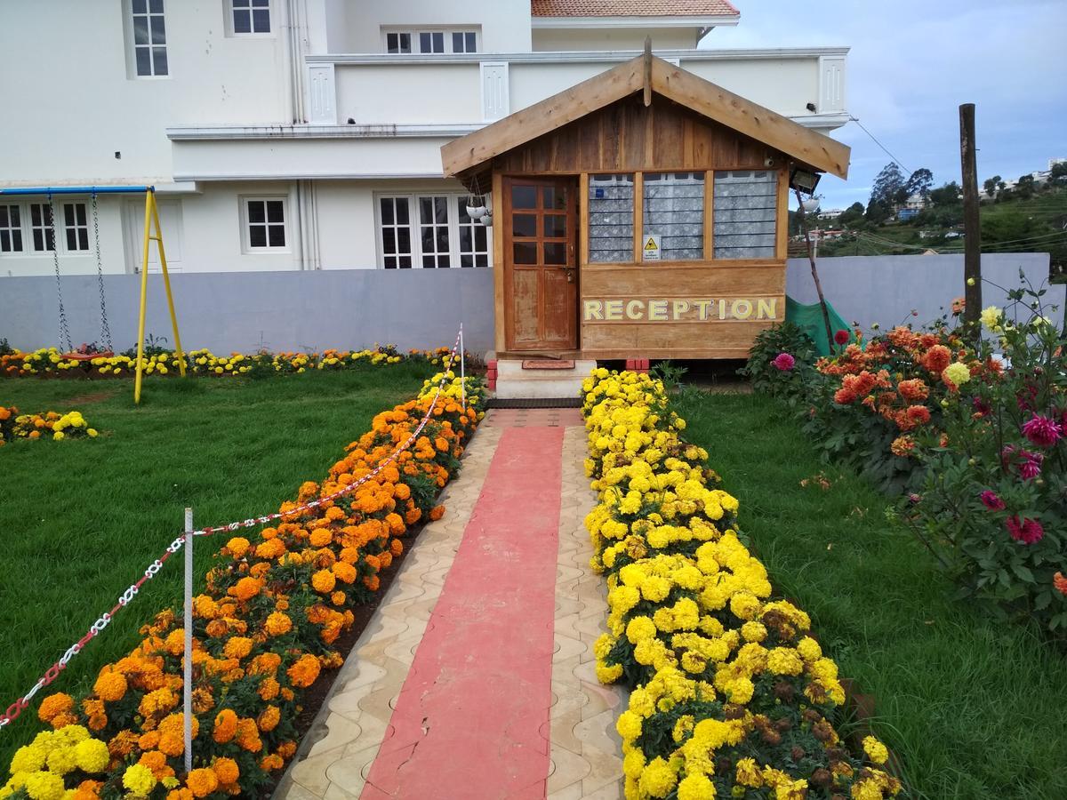 Drizzle Drop Inn Утакаманд Экстерьер фото