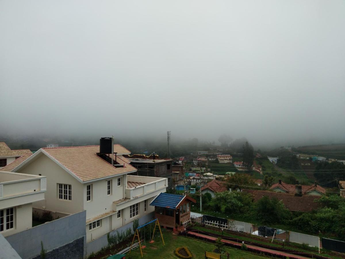 Drizzle Drop Inn Утакаманд Экстерьер фото
